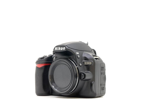 Por qué sigue siendo buena opción comprar una Nikon D3100 en 2026