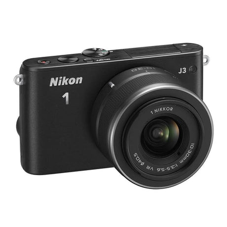 1 J3 - Noir + Nikon Nikkor 10-30mm f/3.5-5.6 VR f/3.5-5.6