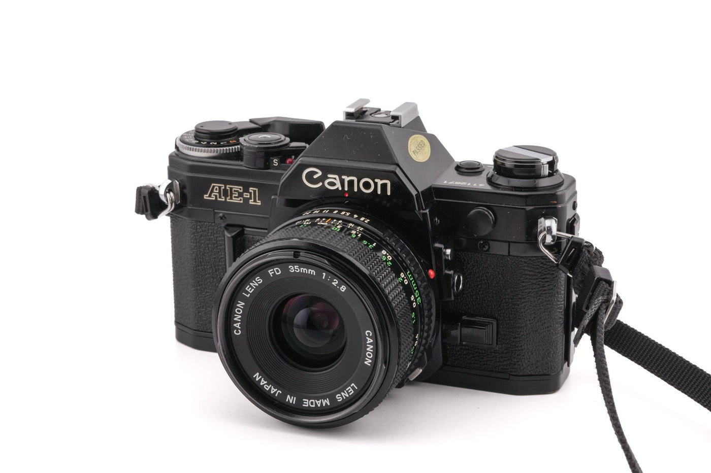 Canon AE-1 + 35mm f2.8 FDn Lens | Camera Market · hoofdafbeelding