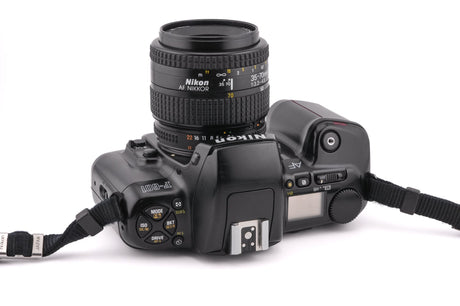 Nikon F-601 + 35-70mm f3.3-4.5 AF Nikkor Lens