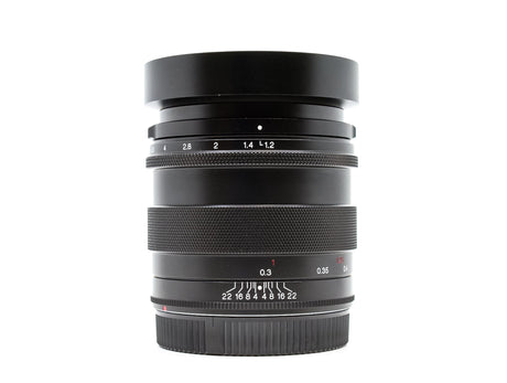 Voigtlander Nokton 40mm f/1.2 - Monture Canon RF