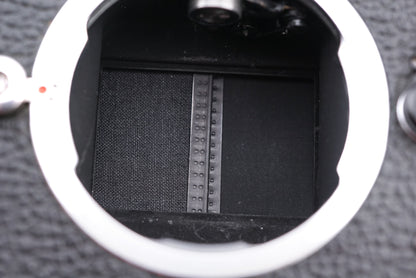 Leica M4 (Peinture Noire) + Cellule MR