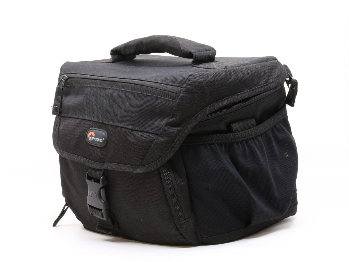 Lowepro Nova 180 AW Shoulder Bag · image principale