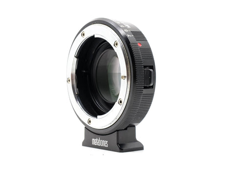 Metabones Nikon G vers BMPCC Speed Booster