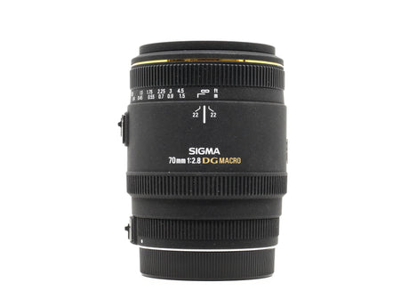 Sigma 70mm f/2.8 EX DG Macro - Geschikt voor Canon EF