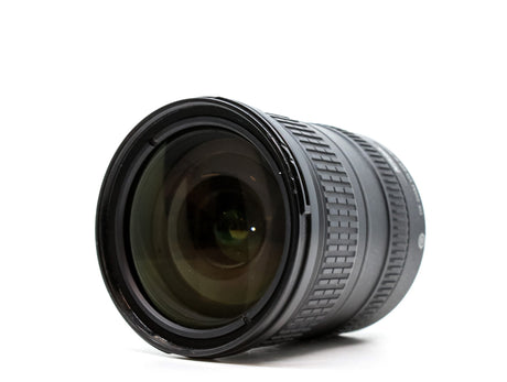 Nikon AF-S DX Nikkor 18-200mm f/3,5-5,6G IF-ED VR