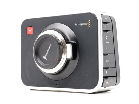Blackmagic Design Cinema Camera - Monture Micro Four Thirds