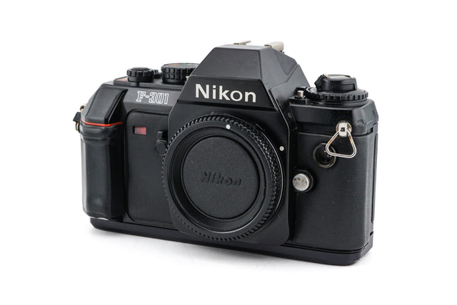 Nikon F-301 de segunda mano en Camera Market