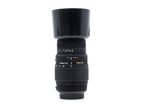 Sigma 70-300mm f/4-5.6 Macro - Monture Canon EF