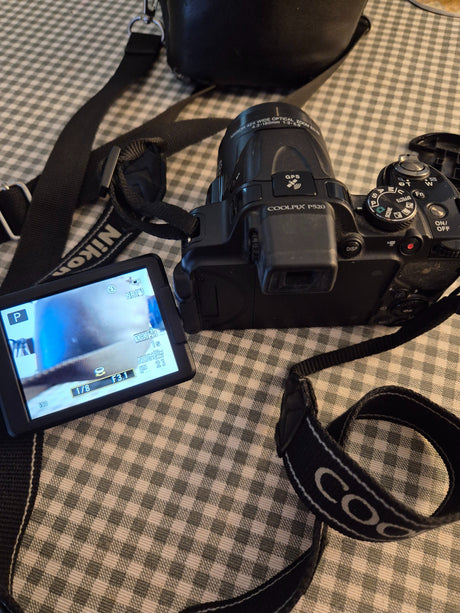 Nikon Coolpix P520