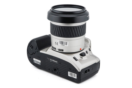 Minolta Dynax 500si + 28-80mm f3.5-5.6 AF Zoom Macro D (Reconditionné)