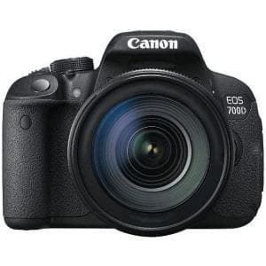 EOS 700D SLR - Black + Canon EF-S 18-55mm f/3.5-5.6 IS II f/3.5-5.6 de segunda mano en Camera Market