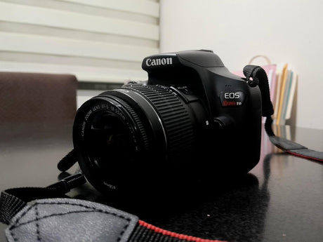 Canon T6