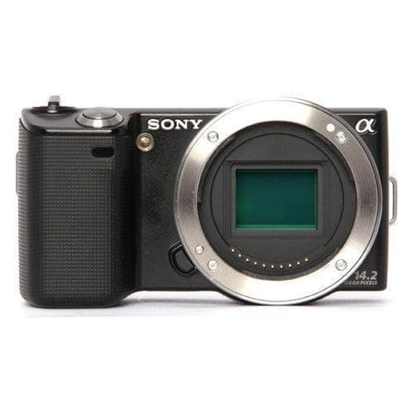 Nex-5 - Noir + Sony E PZ 16-50mm f/3.5-5.6 OSS f/3.5-5.6