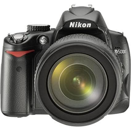 SLR D5000 - Zwart + Nikon AF-S DX Zoom Nikkor 18-70mm f/3.5-4.5G IF-ED f/3.5-4.5G