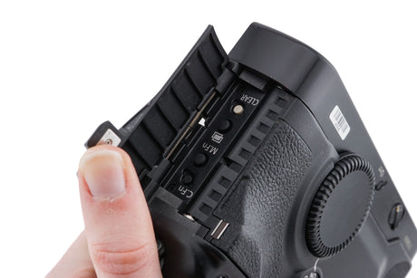 Canon EOS-1V + Power Drive Booster PB-E2 kopen