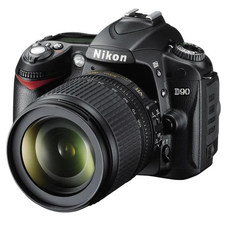 D90 Reflex - Noir + Nikon Nikkor 18-70 mm f/3.5-4.5G DX ED f/3.5-4.5G