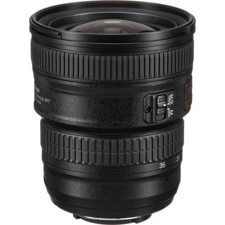 Objectif F 18-35mm f/3.5-4.5