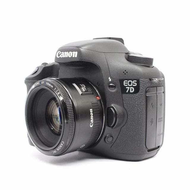 Reflex EOS 7D - Black + Canon EF 50mm f/1.8 II f/1.8 de segunda mano en Camera Market