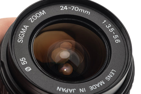 Minolta Dynax 300si + 24-70mm f3,5-5,6 AF Asphérique