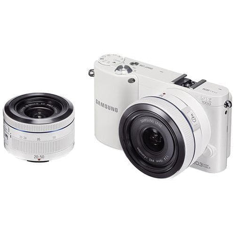 NX1000 - Blanc + Samsung Samsung NX 20-50 mm f/3,5-5,6 ED f/3,5-5,6
