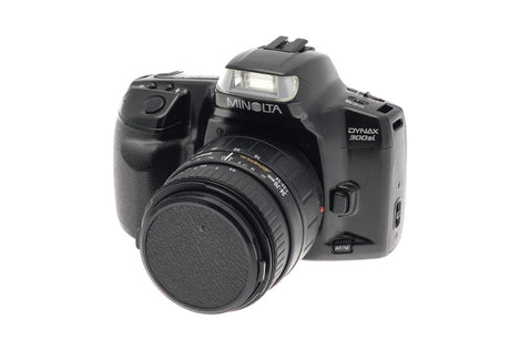 Minolta Dynax 300si + 24-70mm f3,5-5,6 AF Asphérique