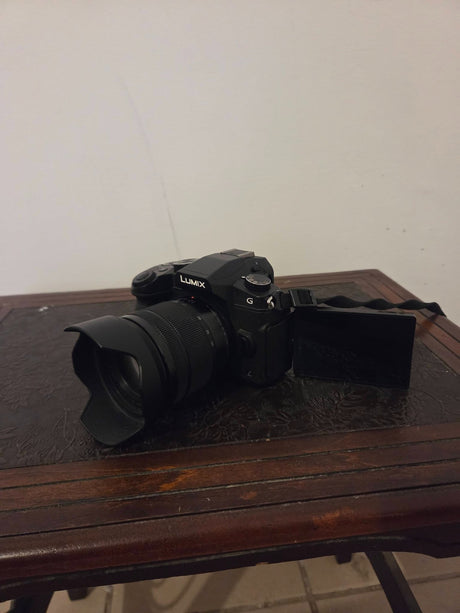 Panasonic Lumix DMC - G85