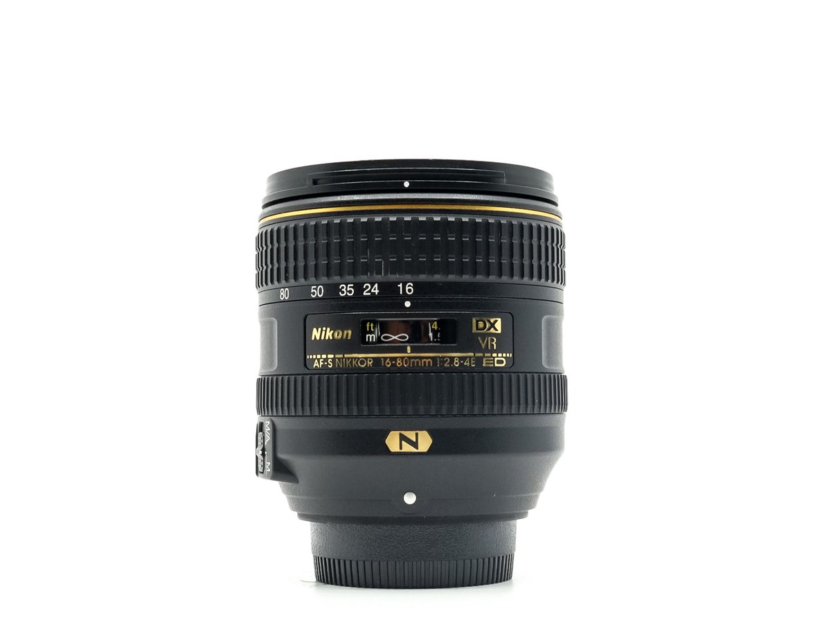 Nikon AF-S DX Nikkor 16-80mm f/2.8-4E ED VR · image principale