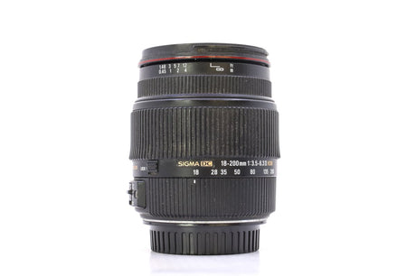 Sigma 18-200mm f/3,5-6,3 DC OS HSM II - Monture Canon EF-S