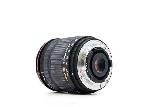Sigma 18-200 mm f/3,5-6,3 DC - Monture Nikon