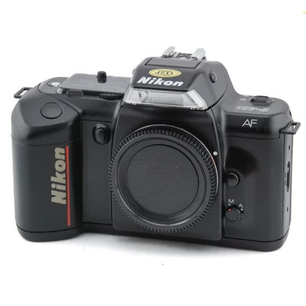 Nikon F-401 (Only Body) - 35mm SLR Film Camera de segunda mano en Camera Market