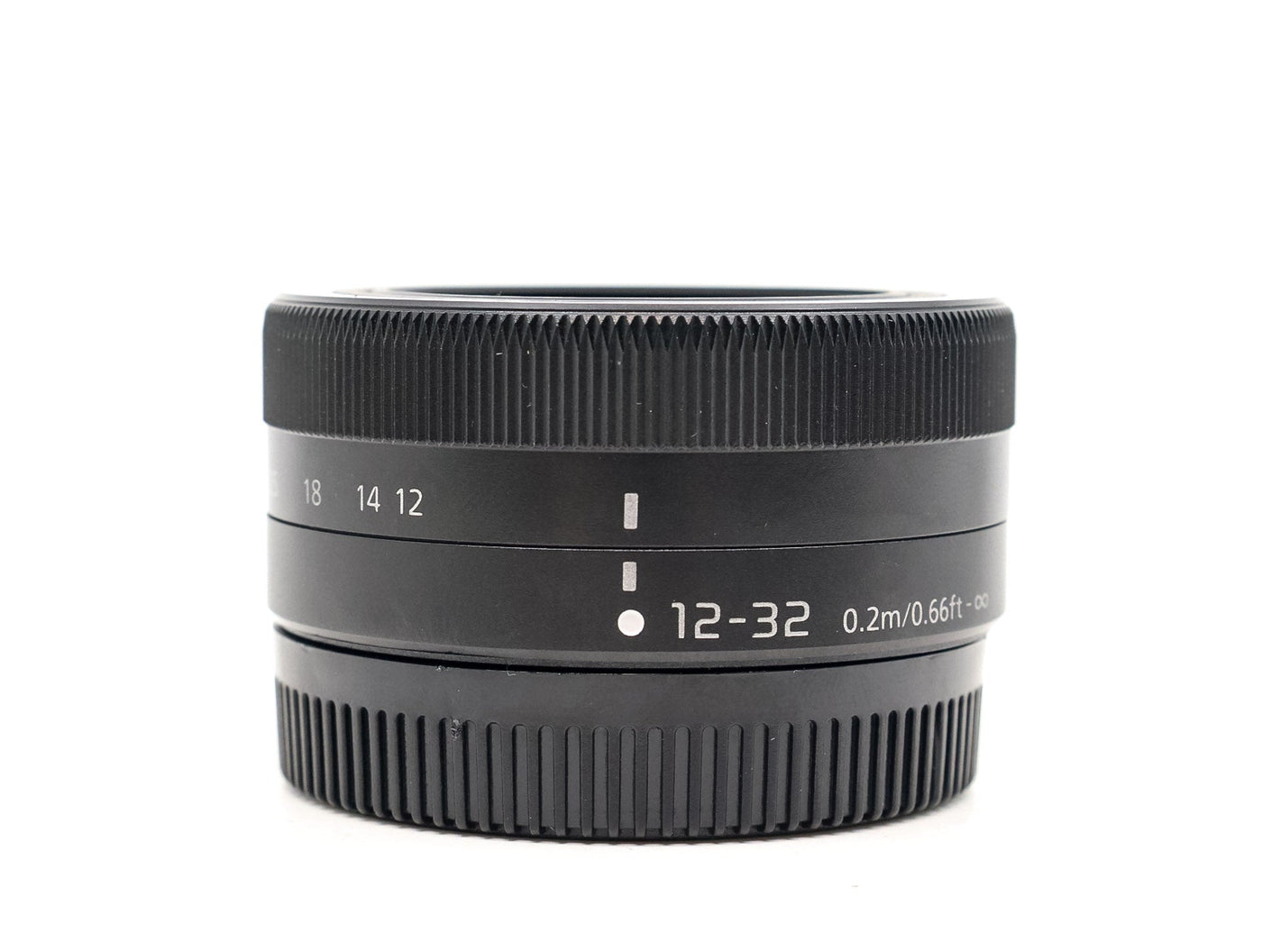 Panasonic Lumix G Vario 12-32mm f/3.5-5.6 ASPH Mega O.I.S. · hoofdafbeelding