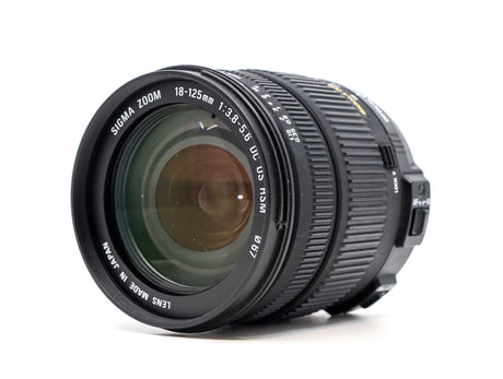 Sigma 18-125mm f/3,8-5,6 DC OS HSM - Monture Nikon