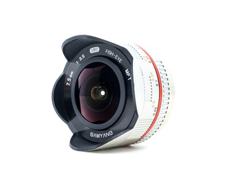 Samyang 7.5mm f/3.5 UMC Fisheye - Monture Micro Four Thirds