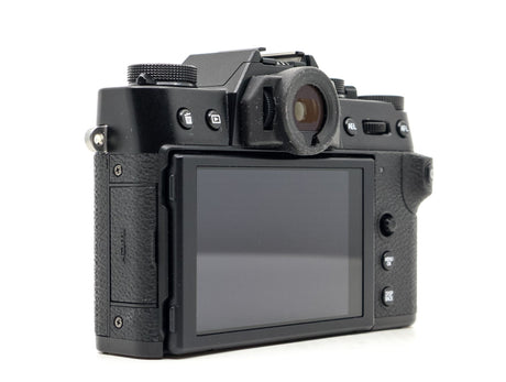 Fujifilm X-T30 | Camera Market