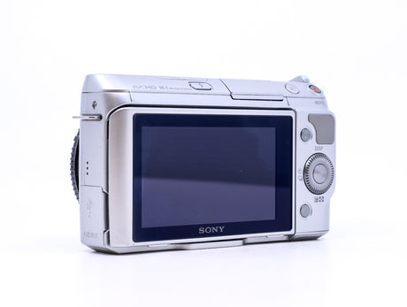 Sony Alpha NEX-F3 | Camera Market