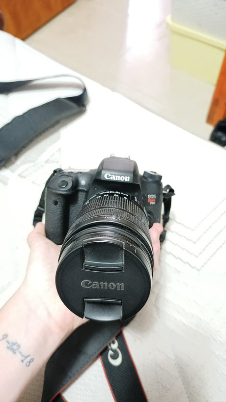 Canon Eos T6s