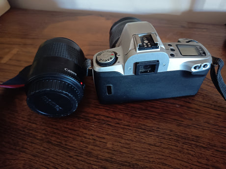 Canon EOS 500