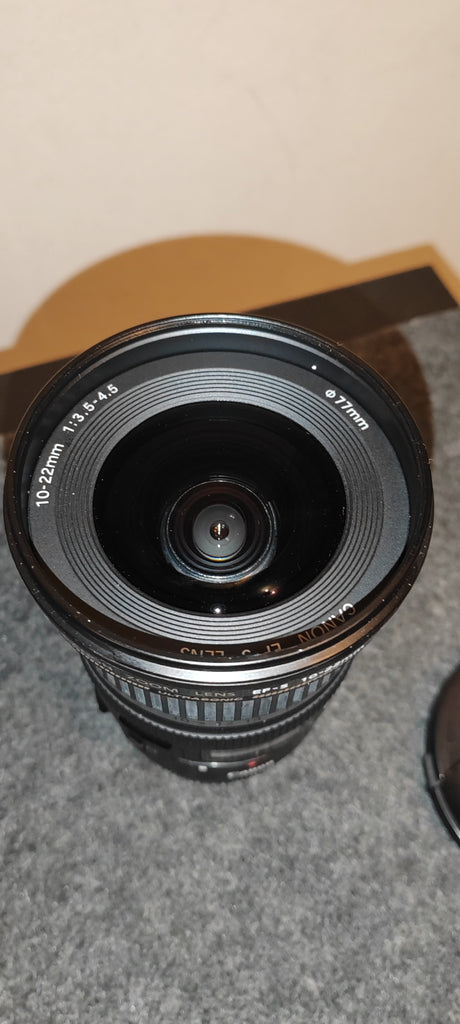 Canon EF-S 10-22mm f/3.5-4.5 USM