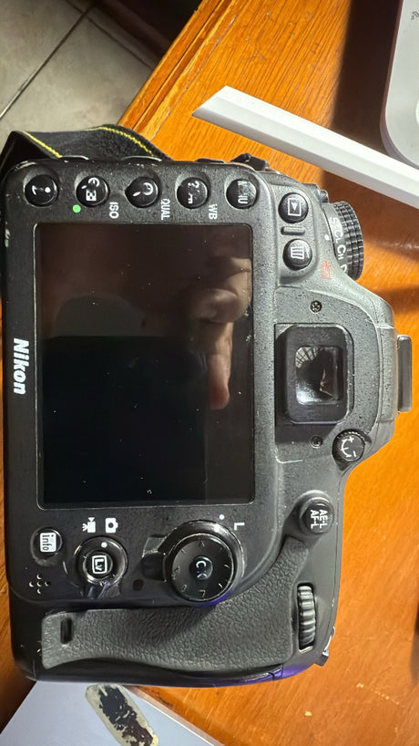 Nikon D7100