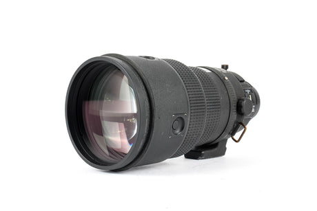 Nikon AF-I Nikkor 300 mm f/2,8D IF-ED