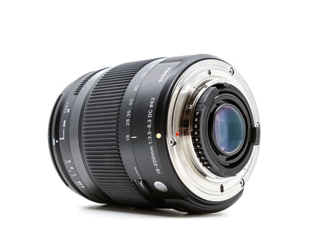 Sigma 18-200mm f/3.5-6.3 DC Macro OS HSM Contemporary - Monture Nikon