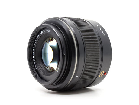 Panasonic Leica DG Summilux 25 mm f/1,4 ASPH