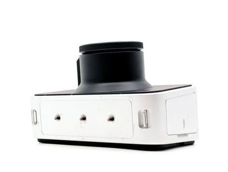 Blackmagic Design Cinema Camera - Monture Canon EF