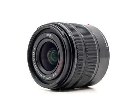 Panasonic Lumix G Vario 14-42 mm f/3,5-5,6 II ASPH Mega O.I.S.