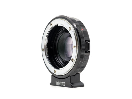 Metabones Nikon G vers BMCC Speed Booster