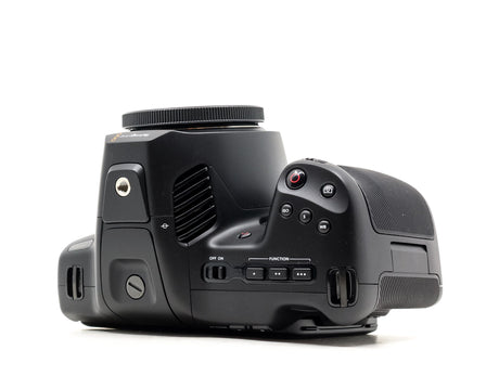 Blackmagic Design Pocket Cinema Camera 6k Pro - Monture Canon EF