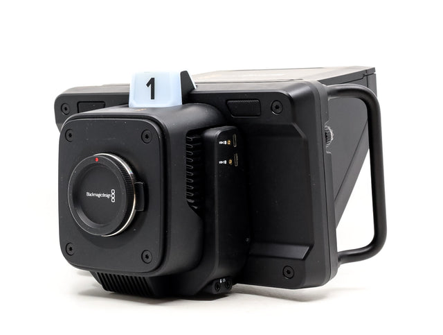 Blackmagic Design Studio Camera 4K Plus - Micro Four Thirds Fit de segunda mano en Camera Market