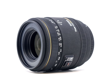 Sigma 70mm f/2.8 EX DG Macro - Nikon Mount