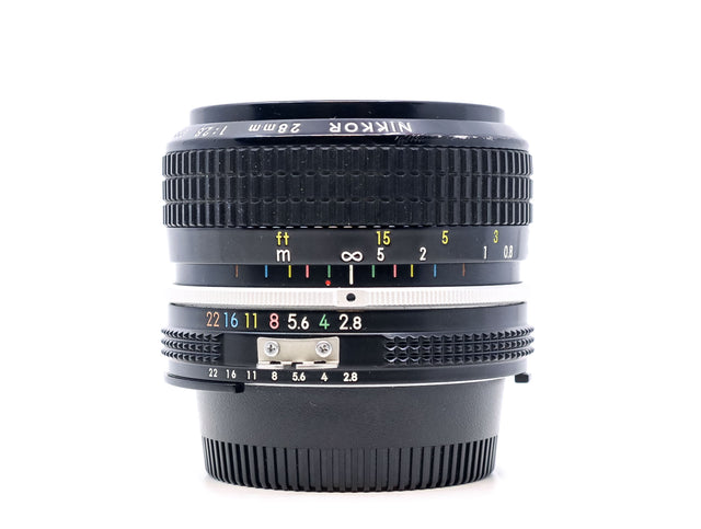 Nikon Ai Nikkor 28mm f/2.8 de segunda mano en Camera Market